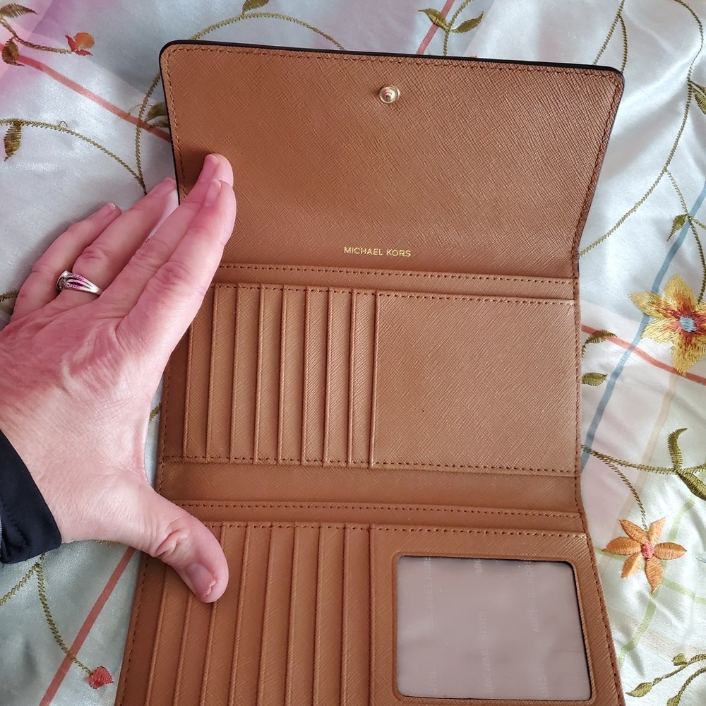Michael Kors Tan Leather Wallet - Picture 9 of 12